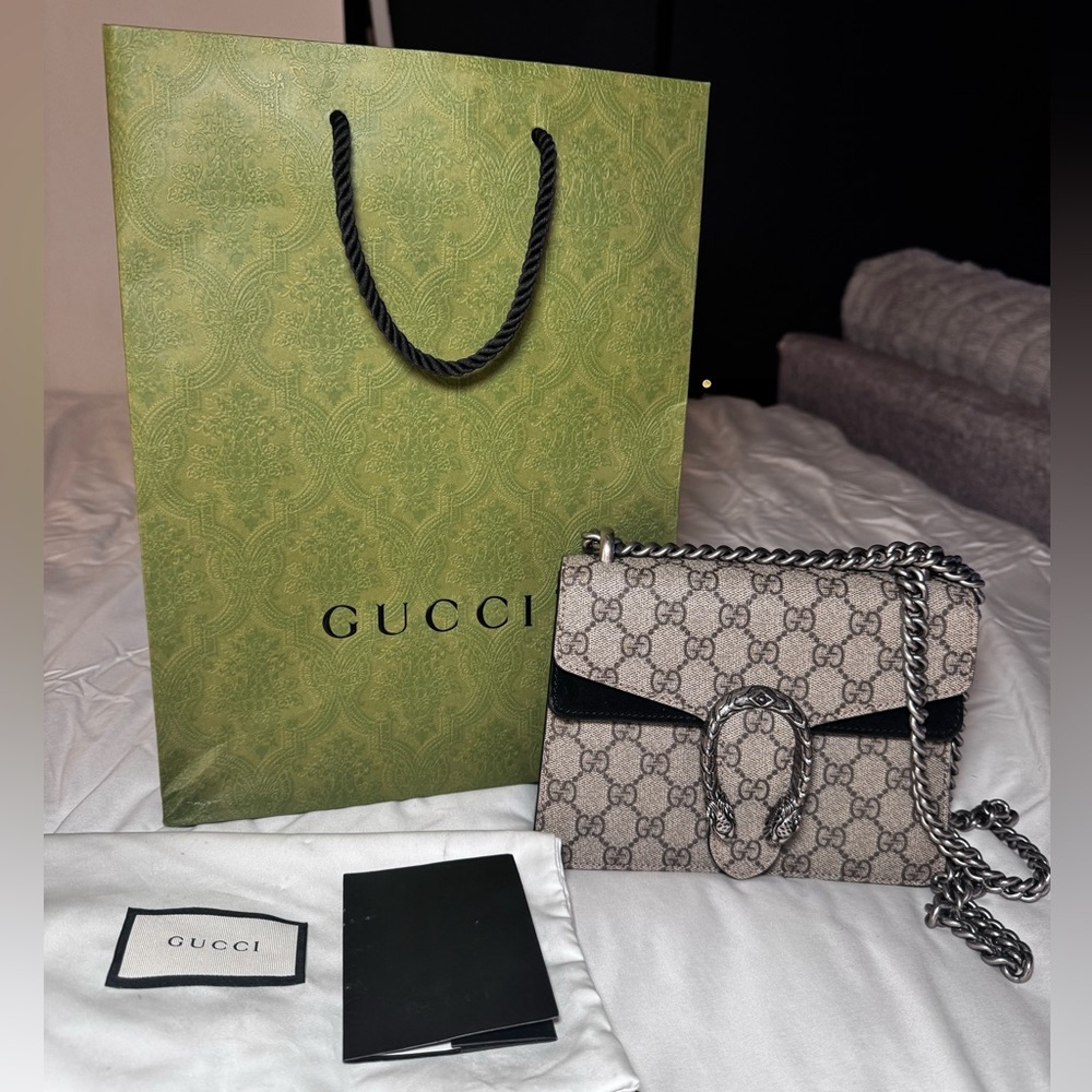 Gucci Beige GG Supreme Dionysus Crossbody Bag with Silver Hardware